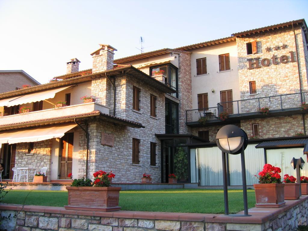 Hotel La Terrazza Restaurant & Spa Asís Exterior foto